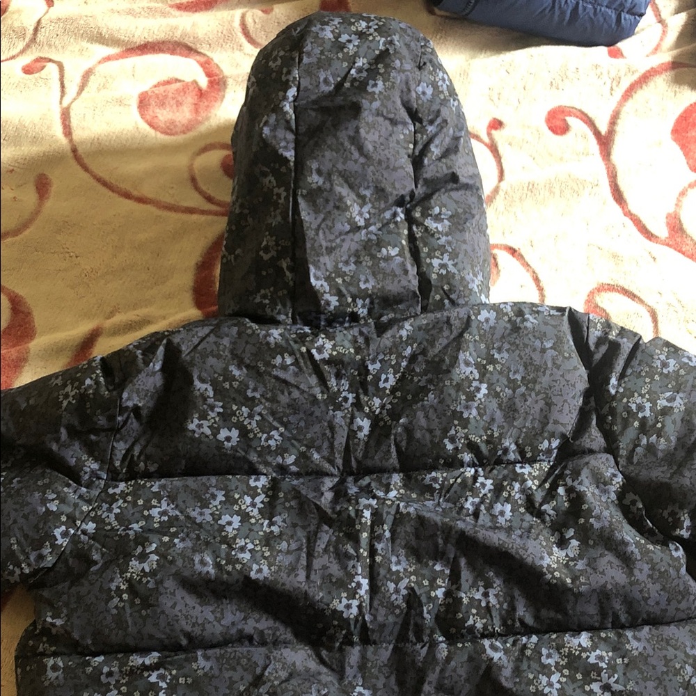 All In Motion Girls Puff Jacket 10/12 - Picture 6 of 8